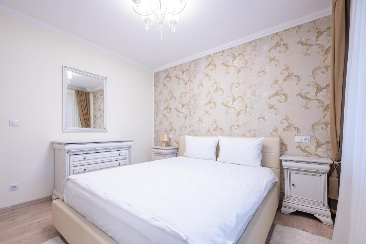 Ferienwohnung Dragos Flat Oradea Exterior foto
