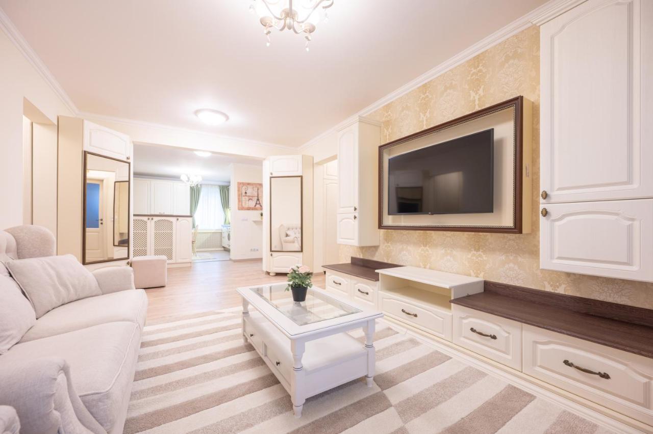 Ferienwohnung Dragos Flat Oradea Exterior foto